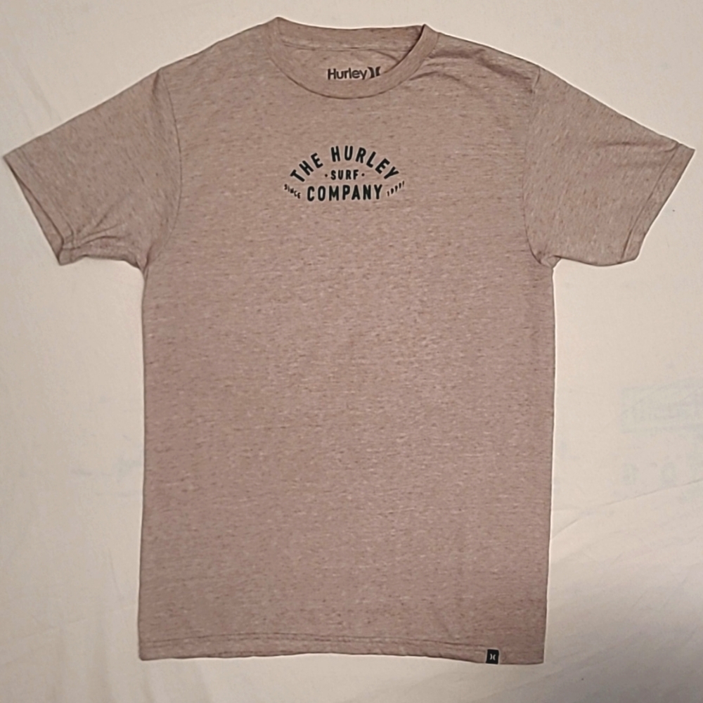 Hurley t-shirt